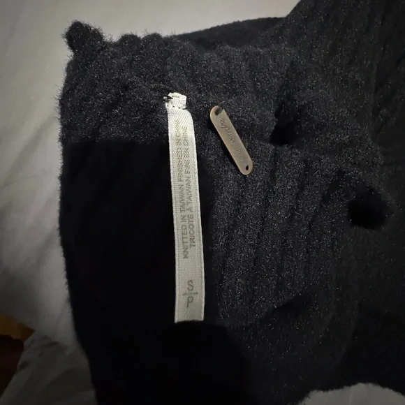 Free People Vancouver Mock Neck Sweater Size S - Picture 14 of 14